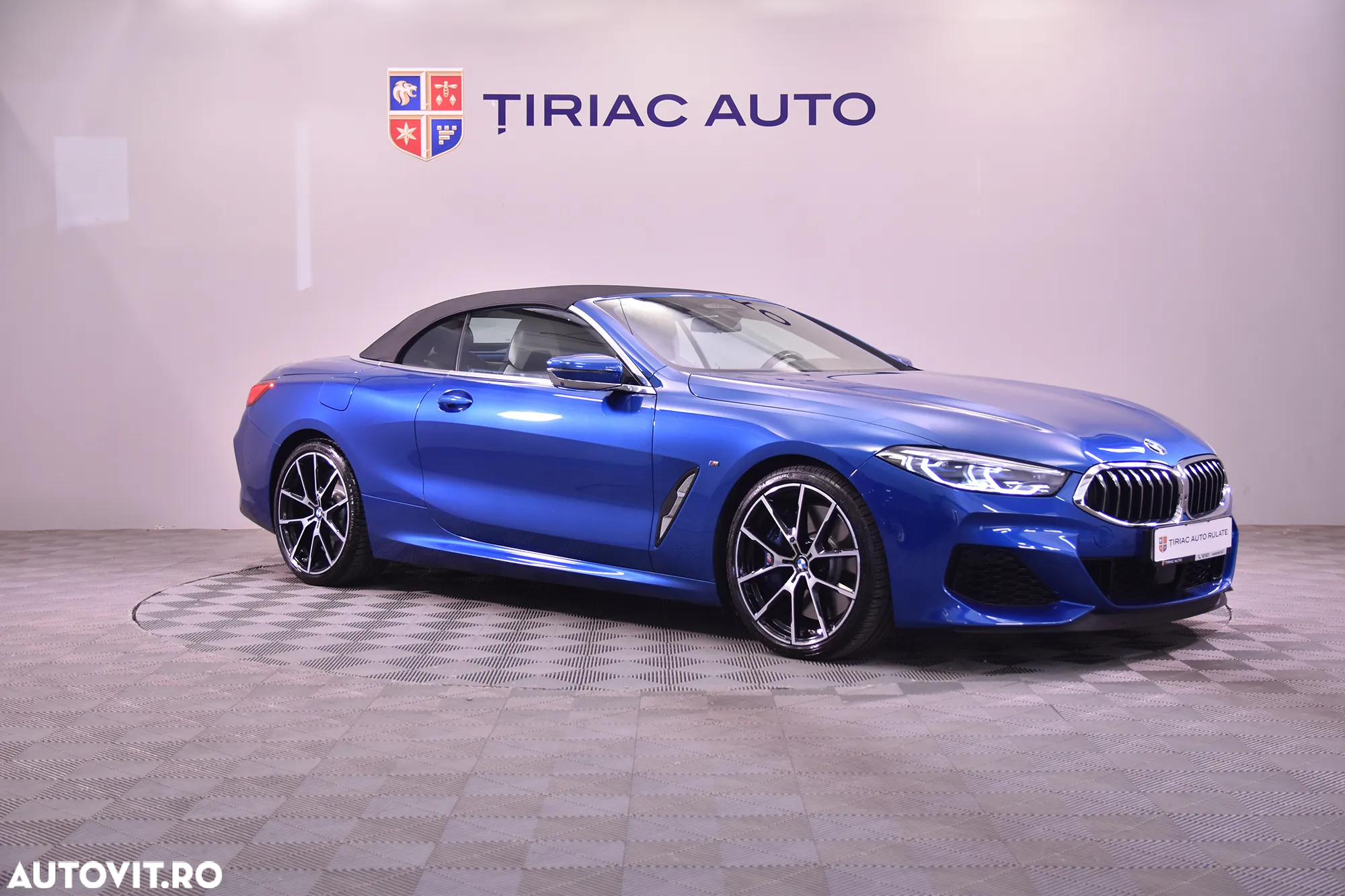 BMW M8 M850i xDrive AT - 7