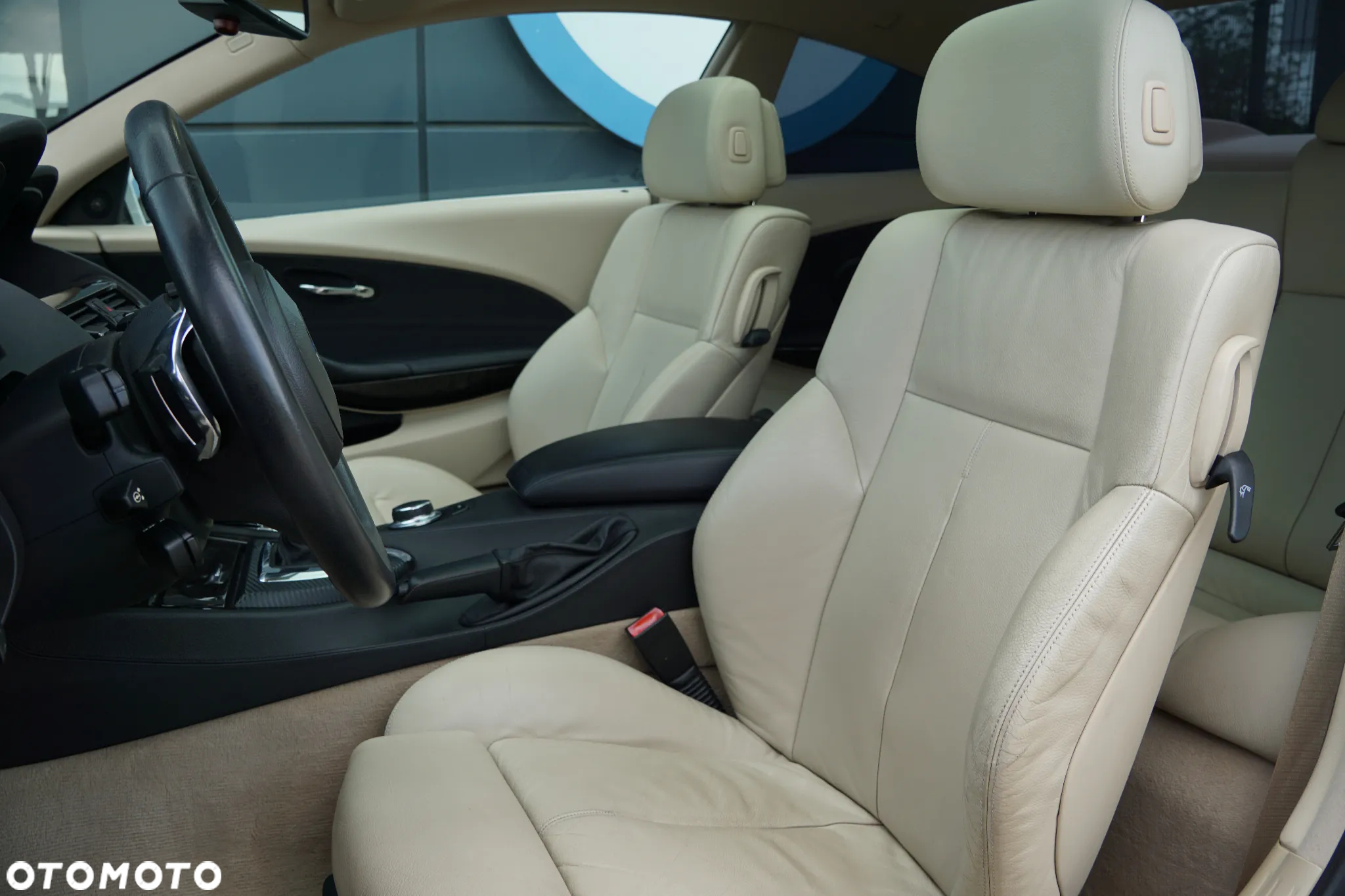 BMW Seria 6 650 i - 17