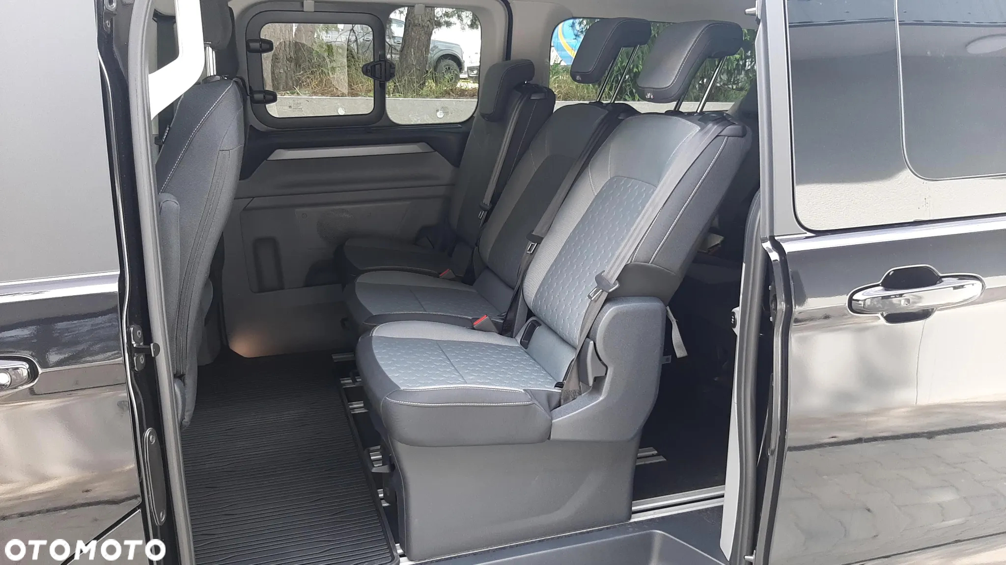Ford Tourneo Custom 2.0 EcoBlue 320 AWD L2 Titanium - 14