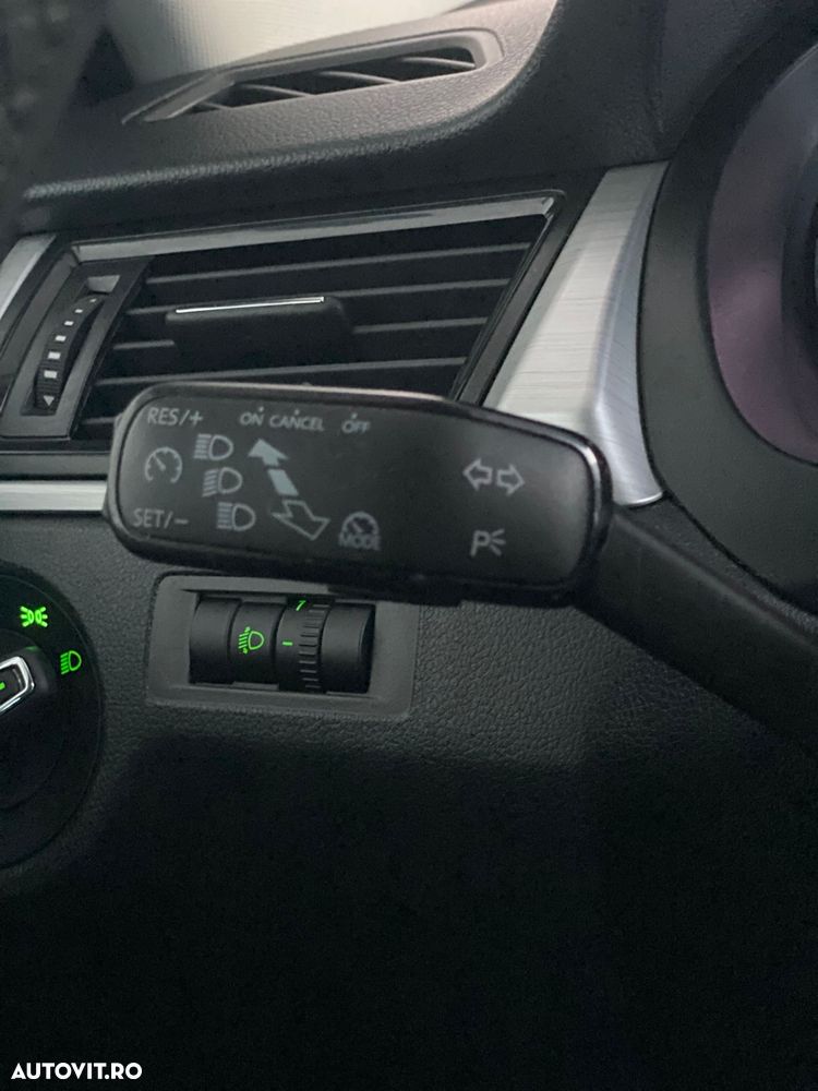 Skoda RAPID Spaceback 1.4 TDI DSG Style - 20