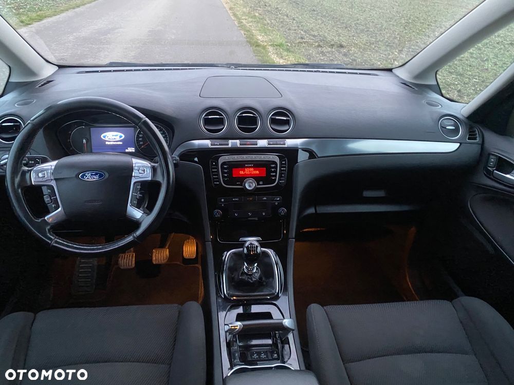 Ford Galaxy 2.0 TDCi Titanium - 15