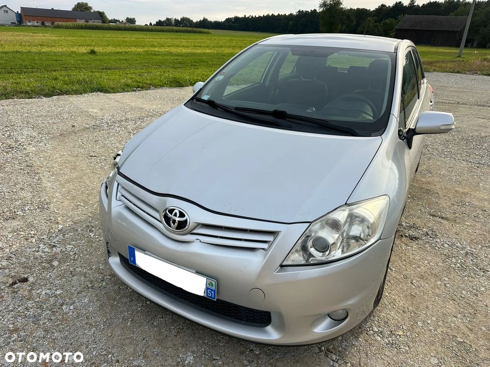 Toyota Auris 1.4 D-4D - 20