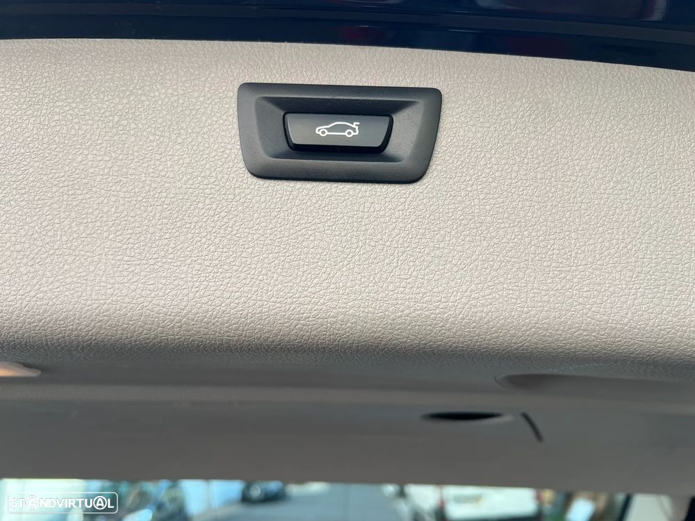 BMW 318 d xDrive Advantage - 16