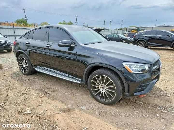 Mercedes-Benz GLC - 4