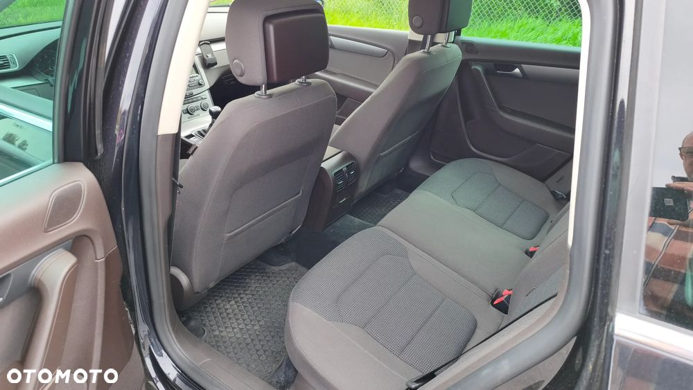 Volkswagen Passat Variant 1.4 TSI Comfortline - 4