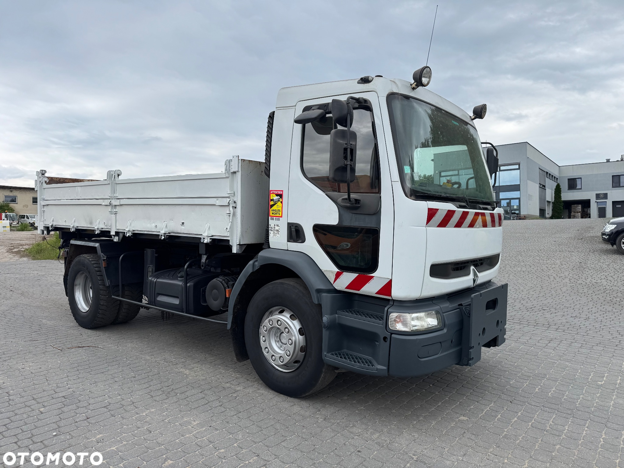 Renault Premium 270 DCi Wywrotka 3 str 2001 r. SPECJALNY - 15