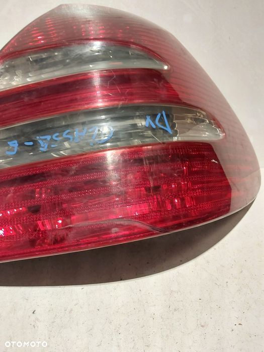 Mercedes w211 w 211 e klasa sedan prawa lewa tylna lampa prawy lewy - 4