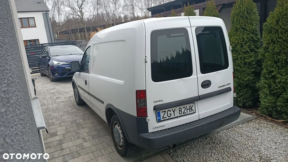 Opel Combo - 4