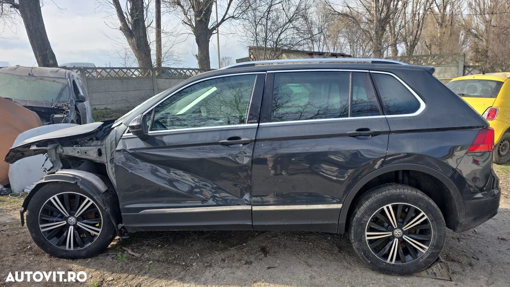 Volkswagen Tiguan 2.0 TDI DPF DSG 4Mot Highline - 4
