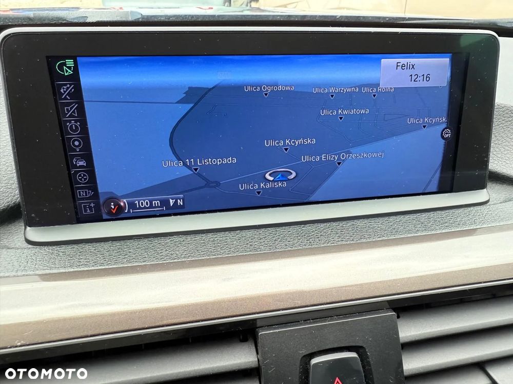 BMW Seria 3 320d Touring - 27