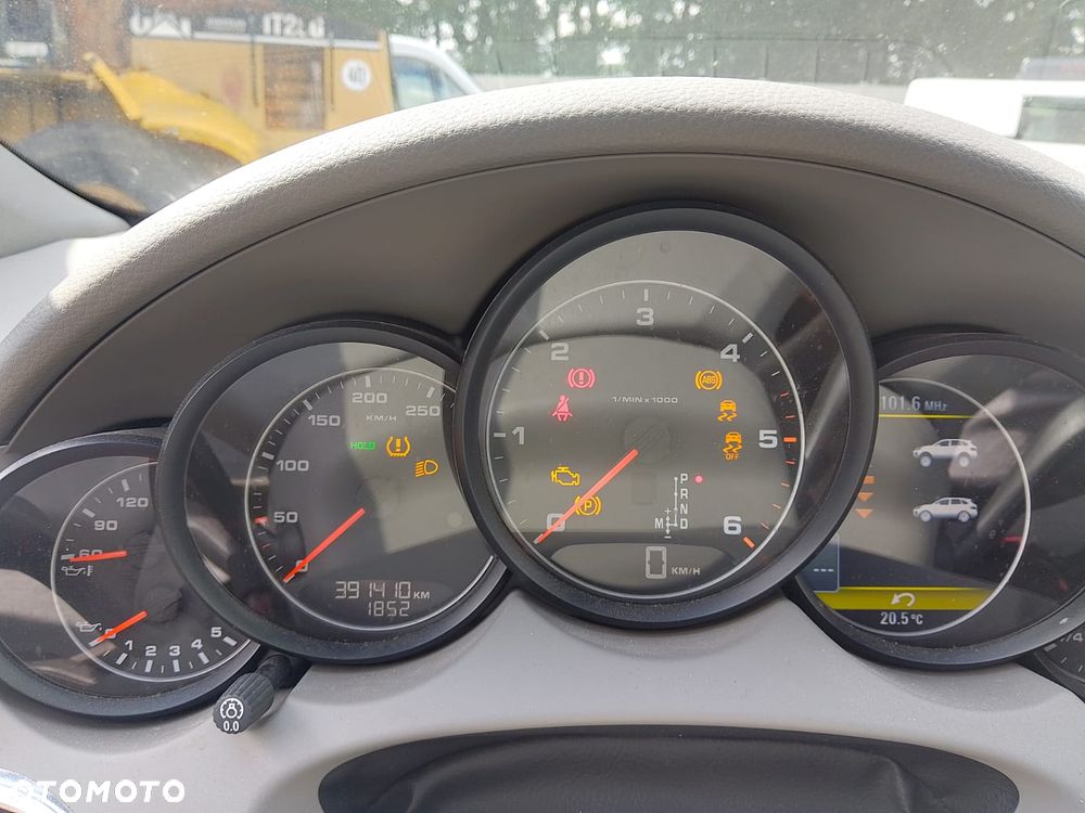 Porsche Cayenne Tiptronic S - 7