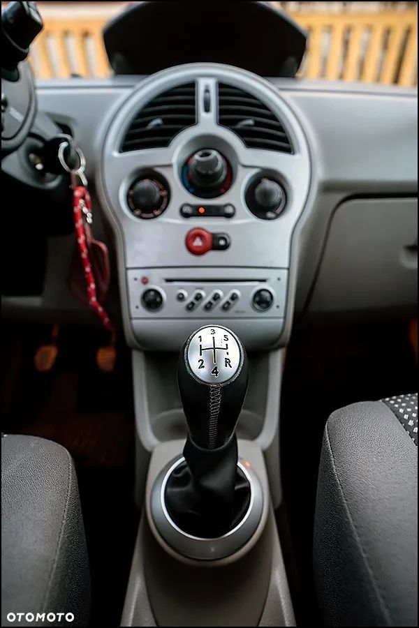 Renault Modus - 23