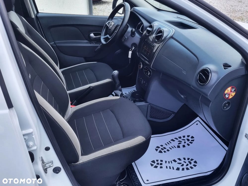 Dacia Sandero Stepway TCe 90 Prestige - 8