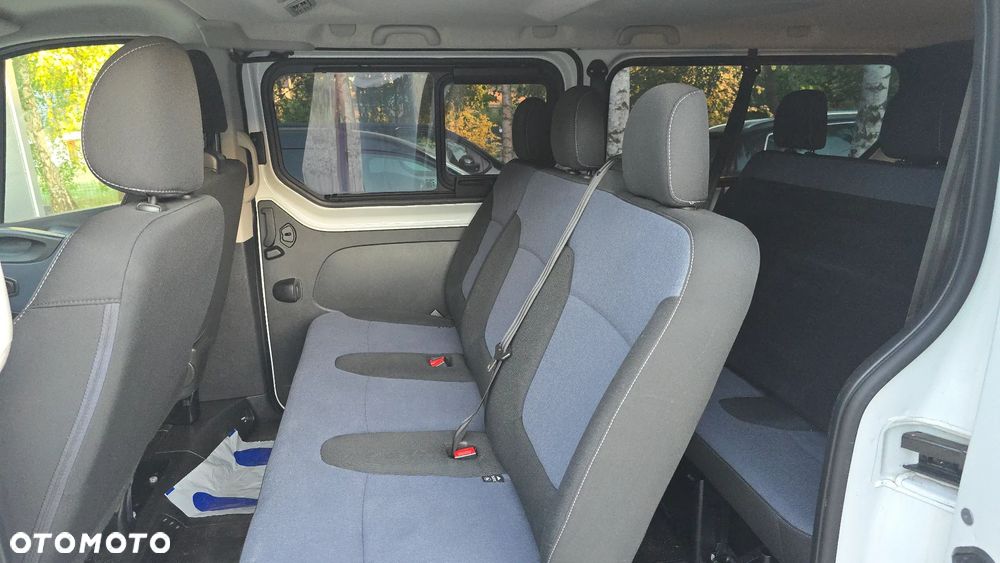 Opel Vivaro L2H1 2,9t Edition Premium - 11
