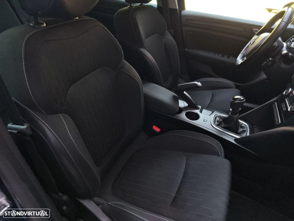 Renault Mégane Sport Tourer 1.5 Blue dCi Limited - 16