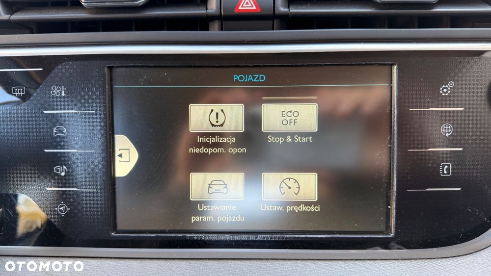 Citroën C4 Grand Picasso - 22