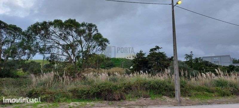Terreno urbano para construção em Mem Martins - Grande imagem: 2/9