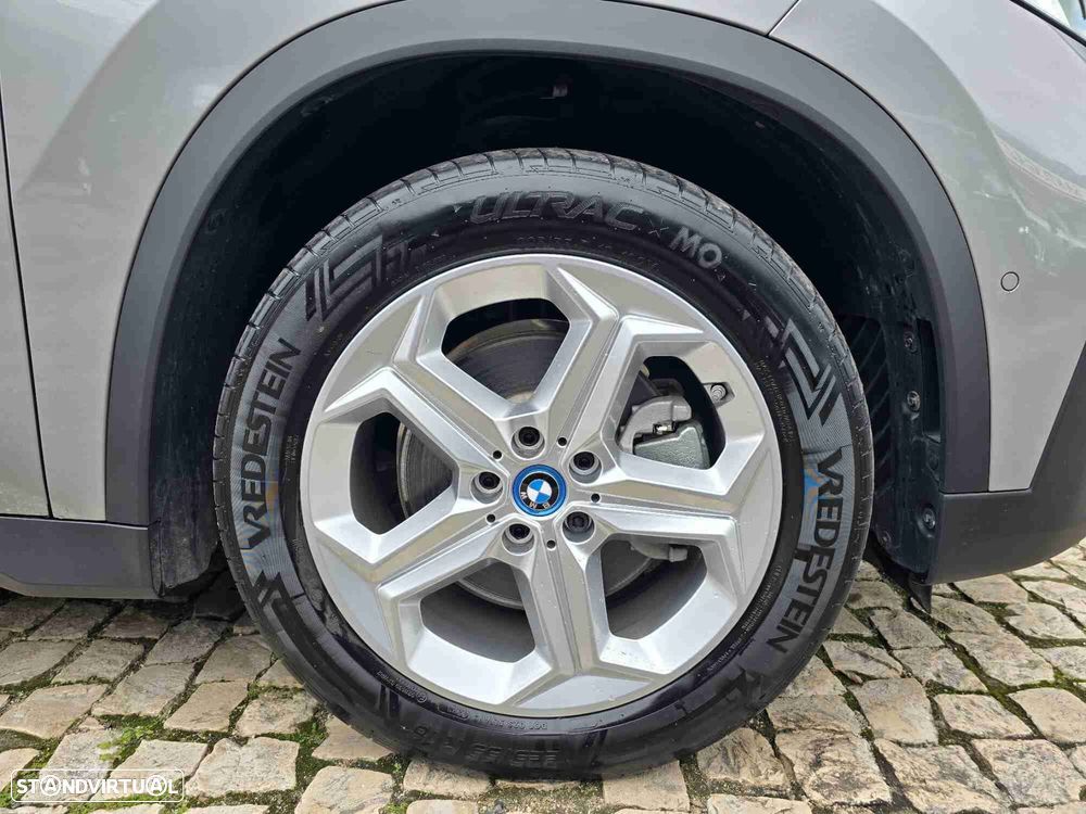 BMW iX1 xDrive30 - 5