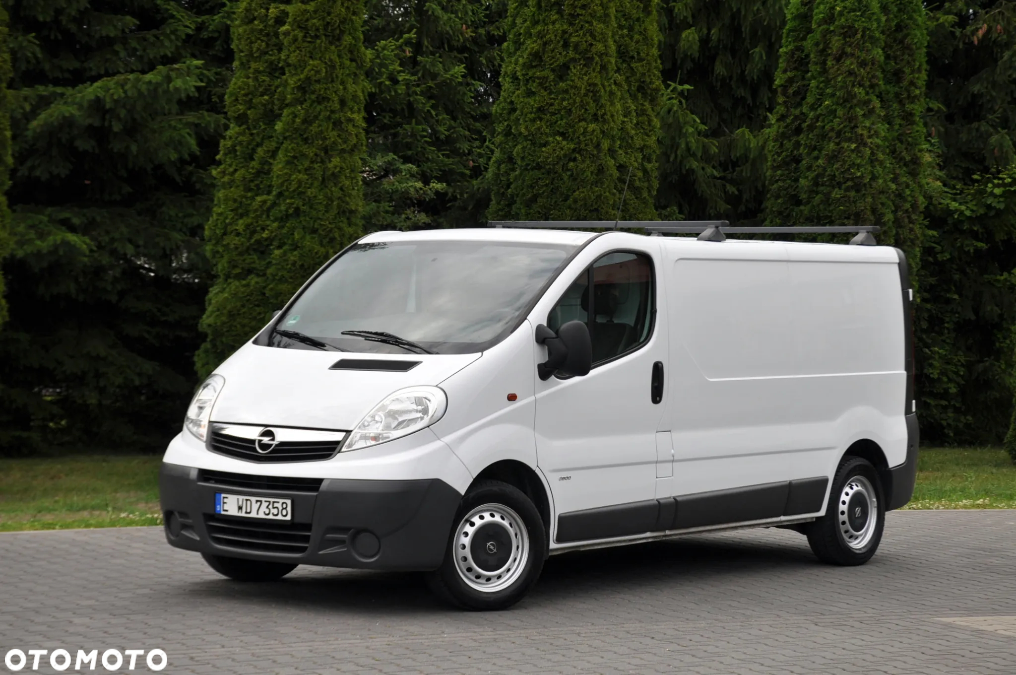 Opel VIVARO - 11