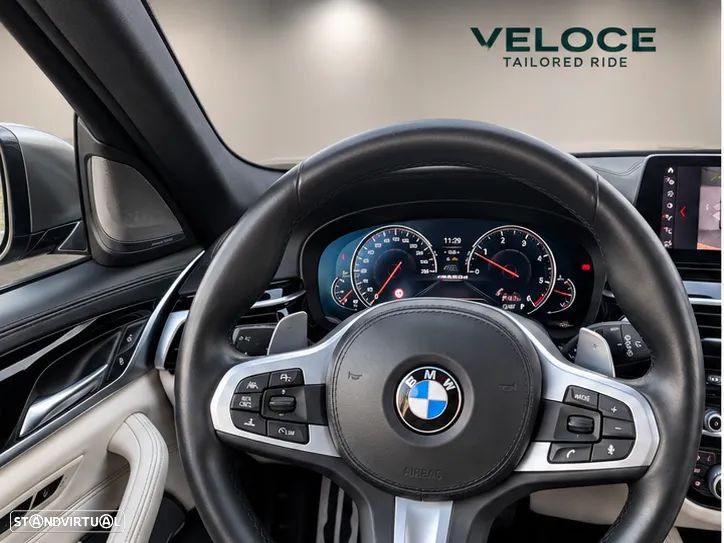 BMW M550d xDrive Auto - 14