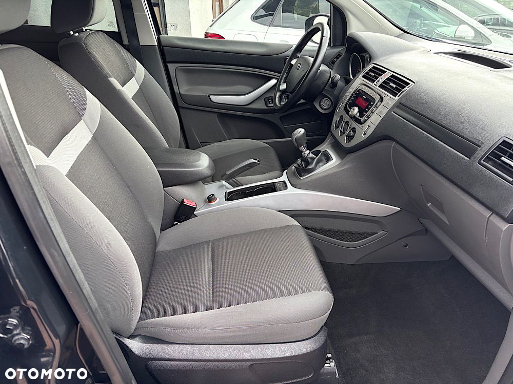 Ford Kuga 2.0 TDCi Titanium - 30