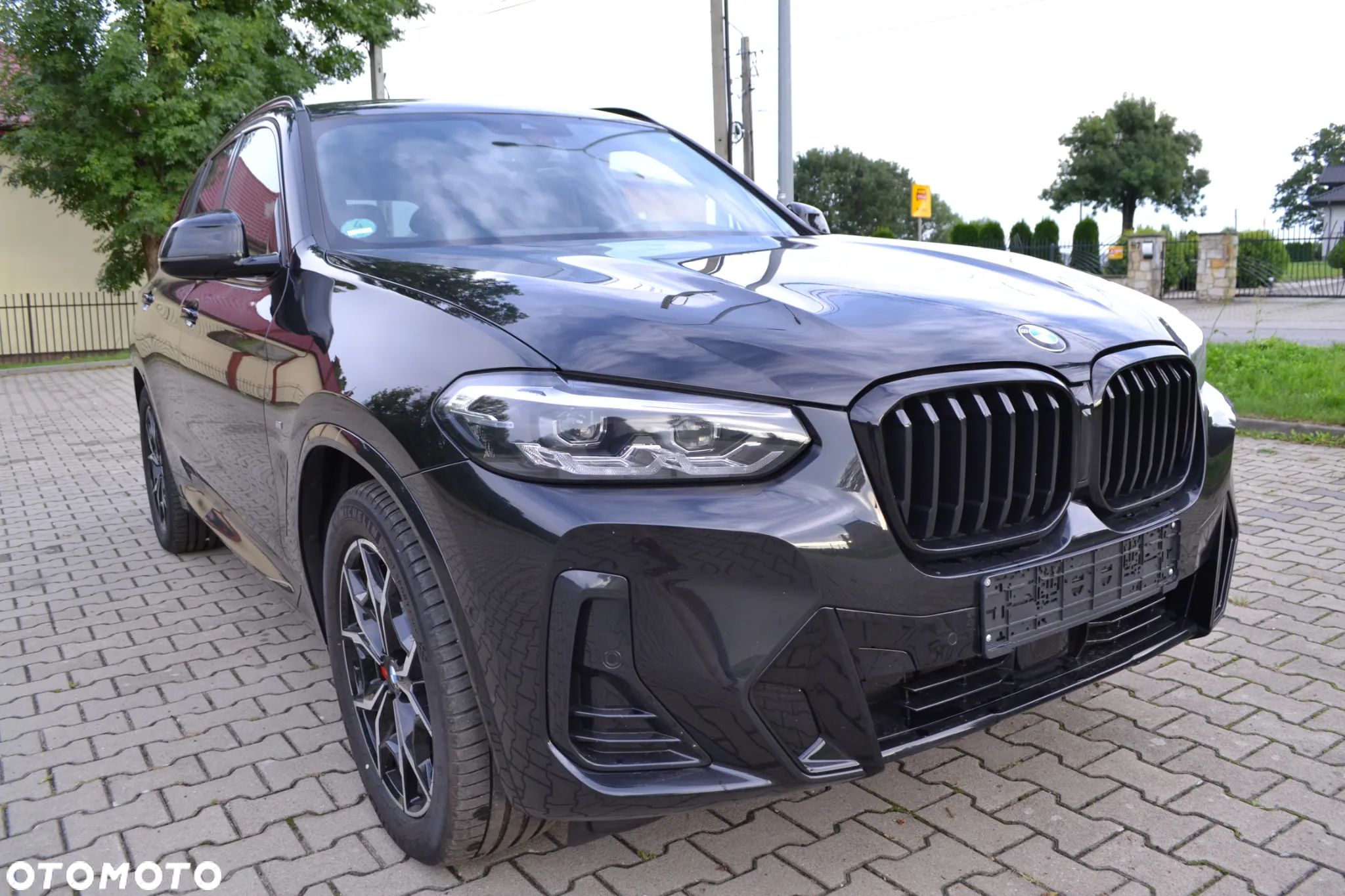 BMW X3 xDrive20i M Sport Edition - 1