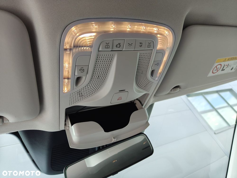 Mercedes-Benz Vito - 25