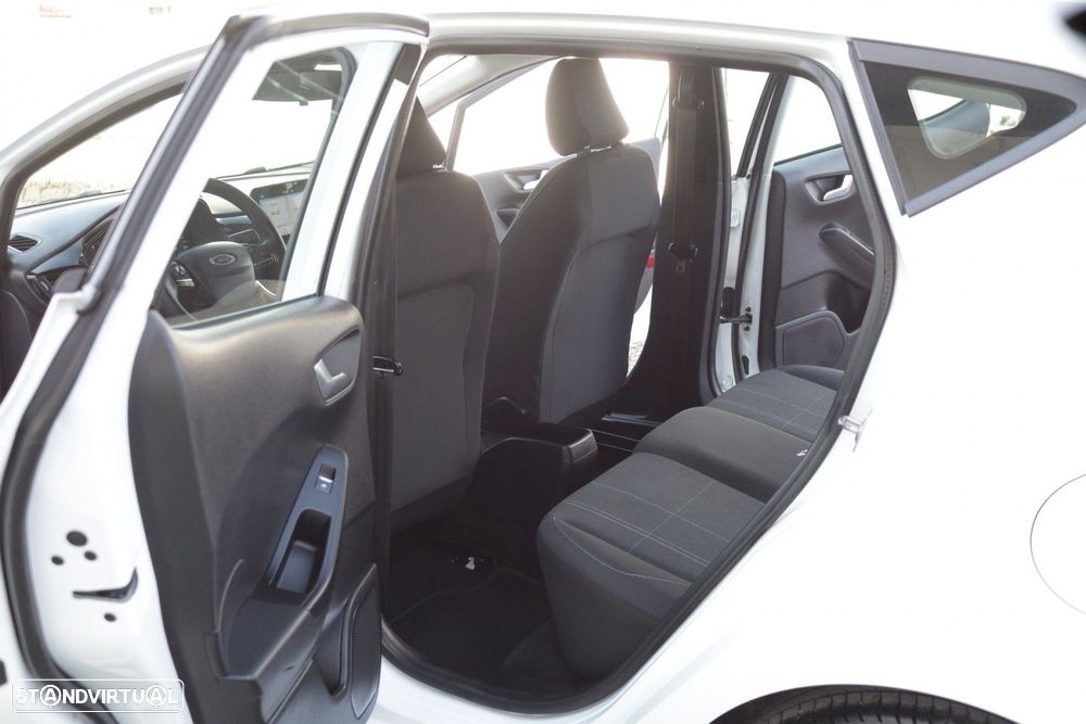 Ford Fiesta 1.5 TDCi Connected - 23