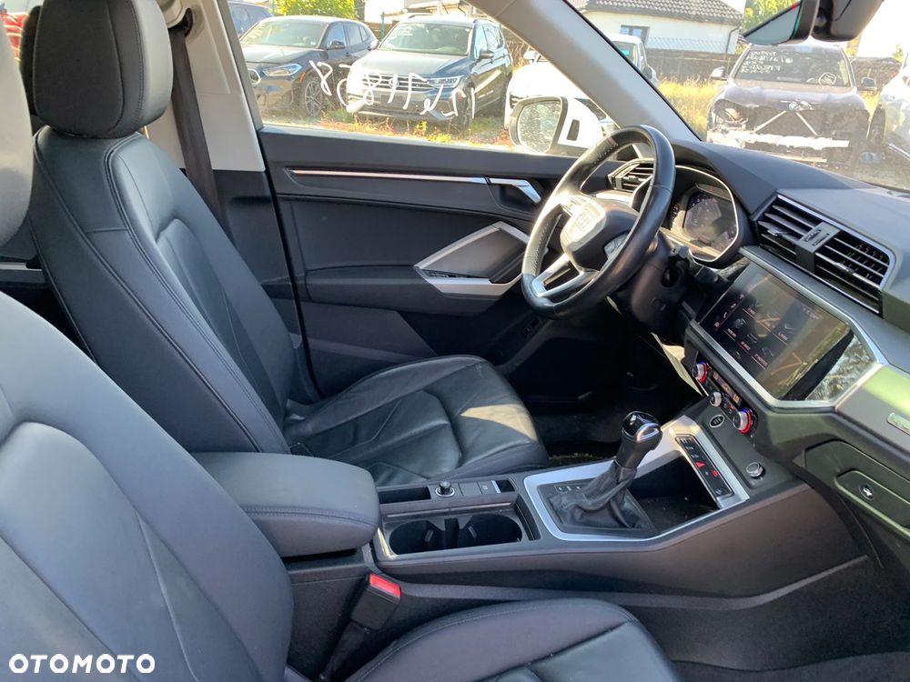 Audi Q3 - 10