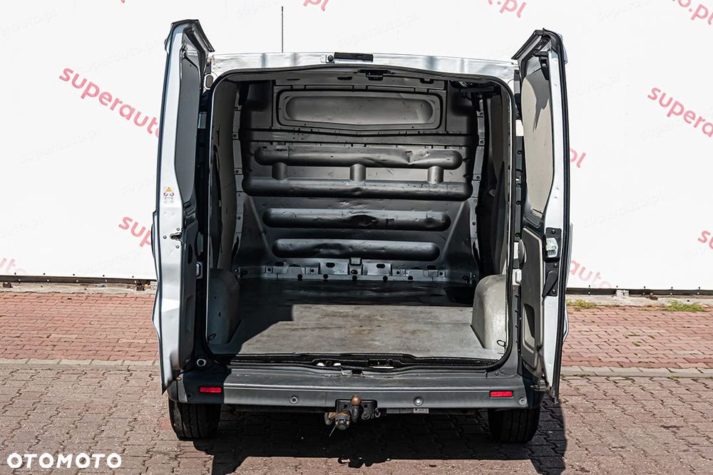 Opel Vivaro L2H1 2.0 115KM - 13