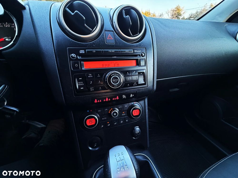 Nissan Qashqai 1.6 Acenta - 12
