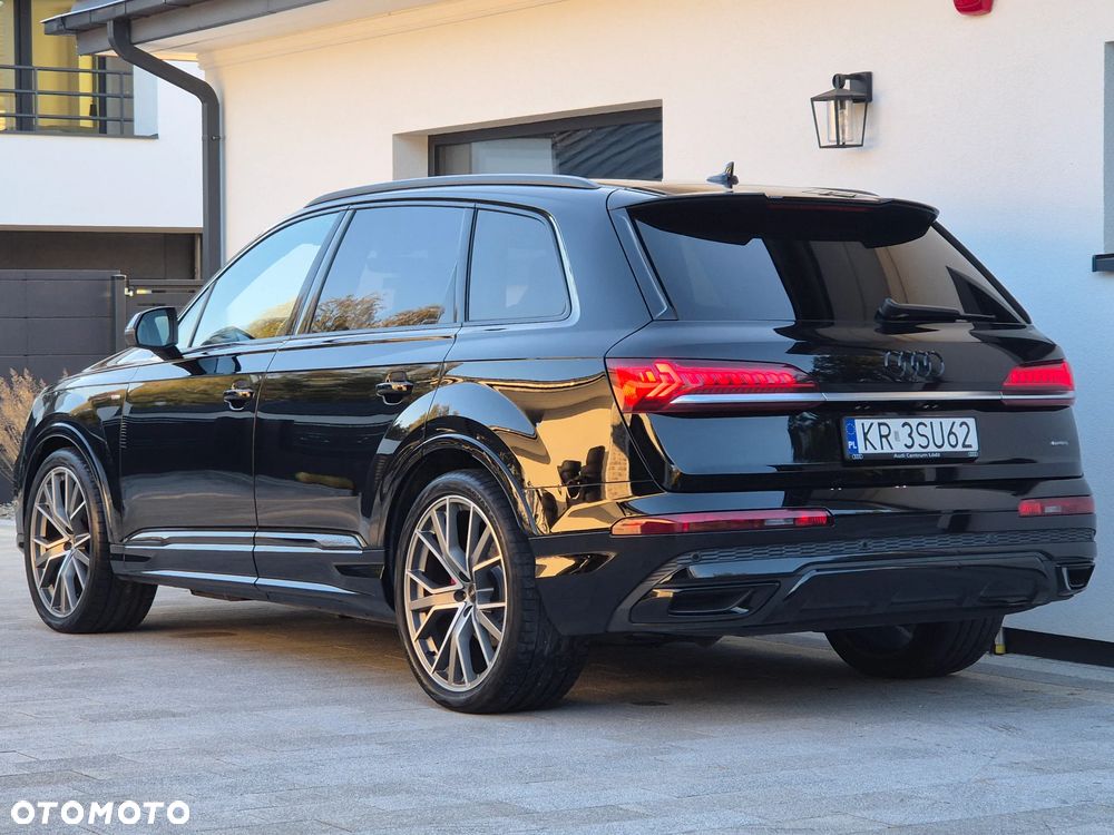 Audi Q7 - 10