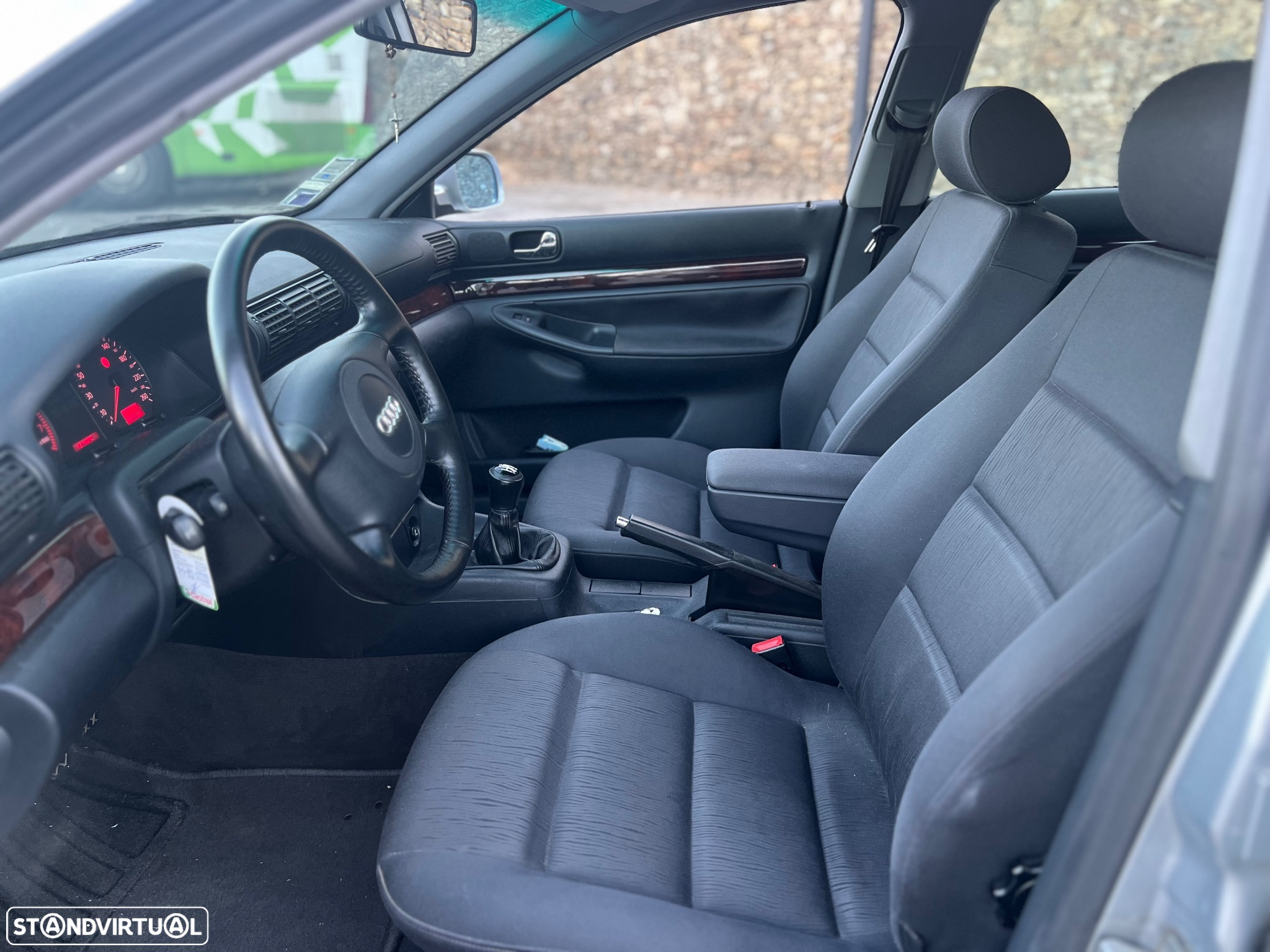 Audi A4 1.6 - 6