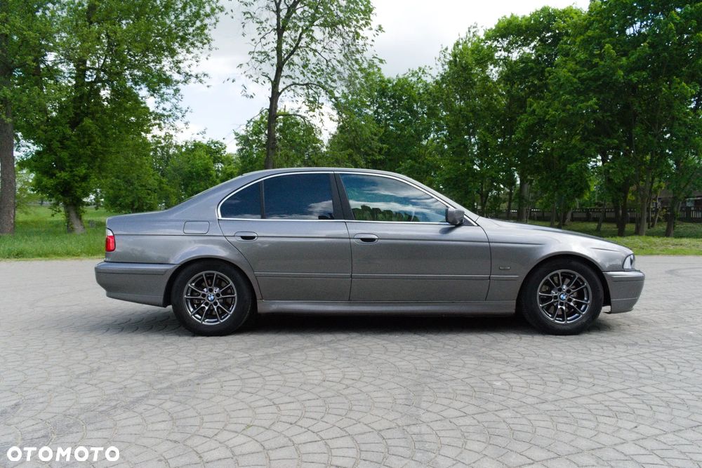 BMW Seria 5 - 4