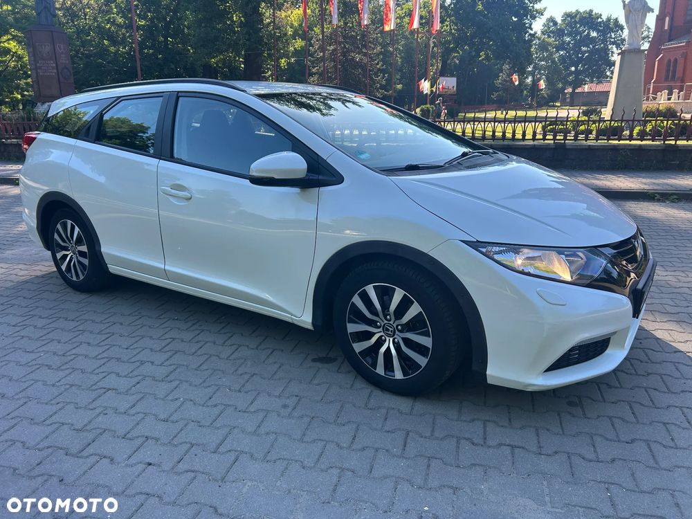 Honda Civic 1.6 i-DTEC Comfort Black Edition - 9