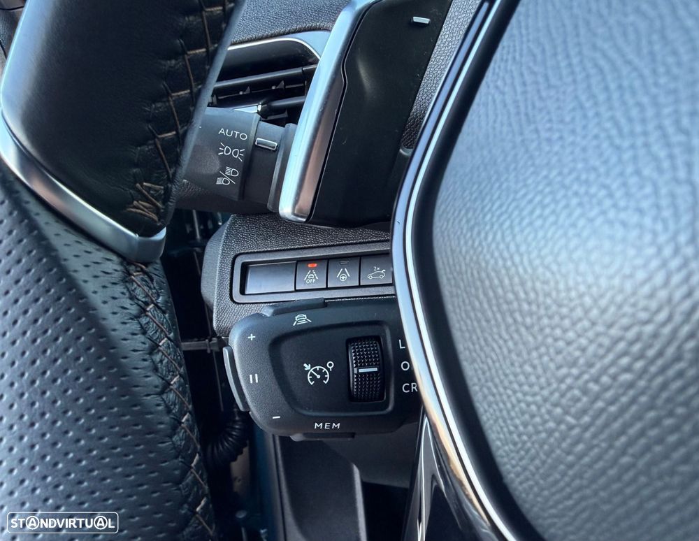 Peugeot 3008 1.2 Hybrid GT e-DCS6 - 13