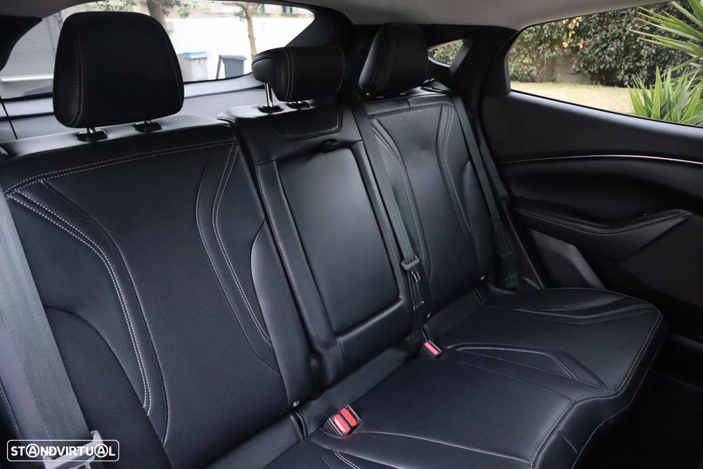 Ford Mustang Mach-E Standard - 27