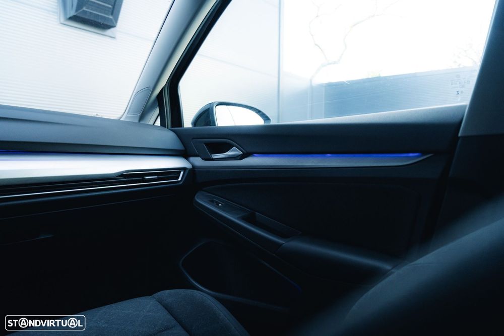 VW Golf 1.0 TSI Sportline - 34