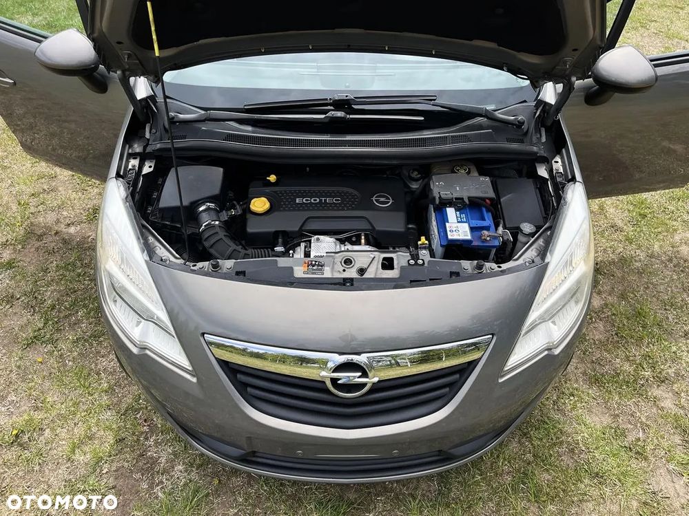 Opel Meriva - 11