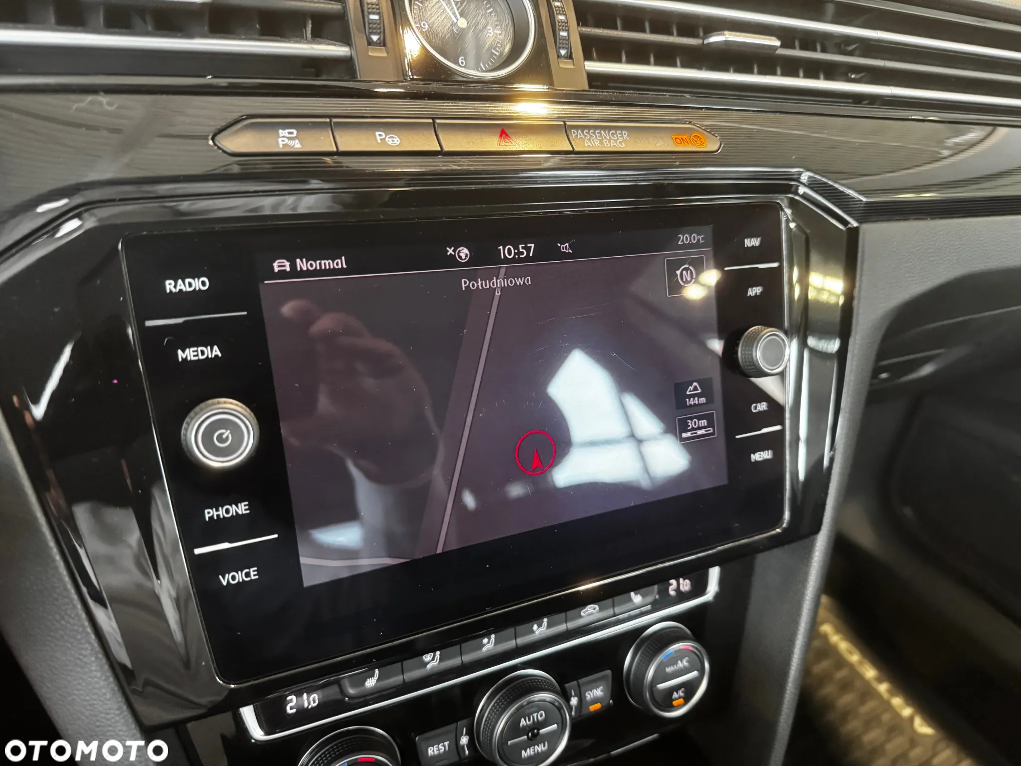 Volkswagen Arteon 2.0 TSI Essence DSG - 25