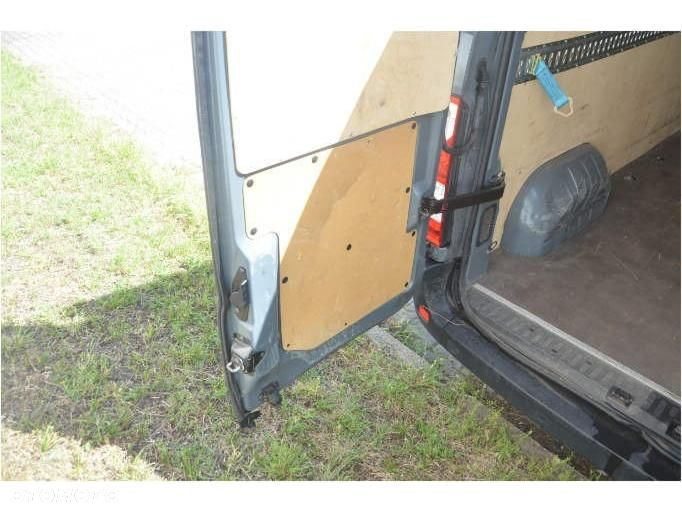 Opel Movano - 28