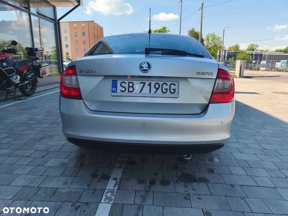 Skoda RAPID - 6