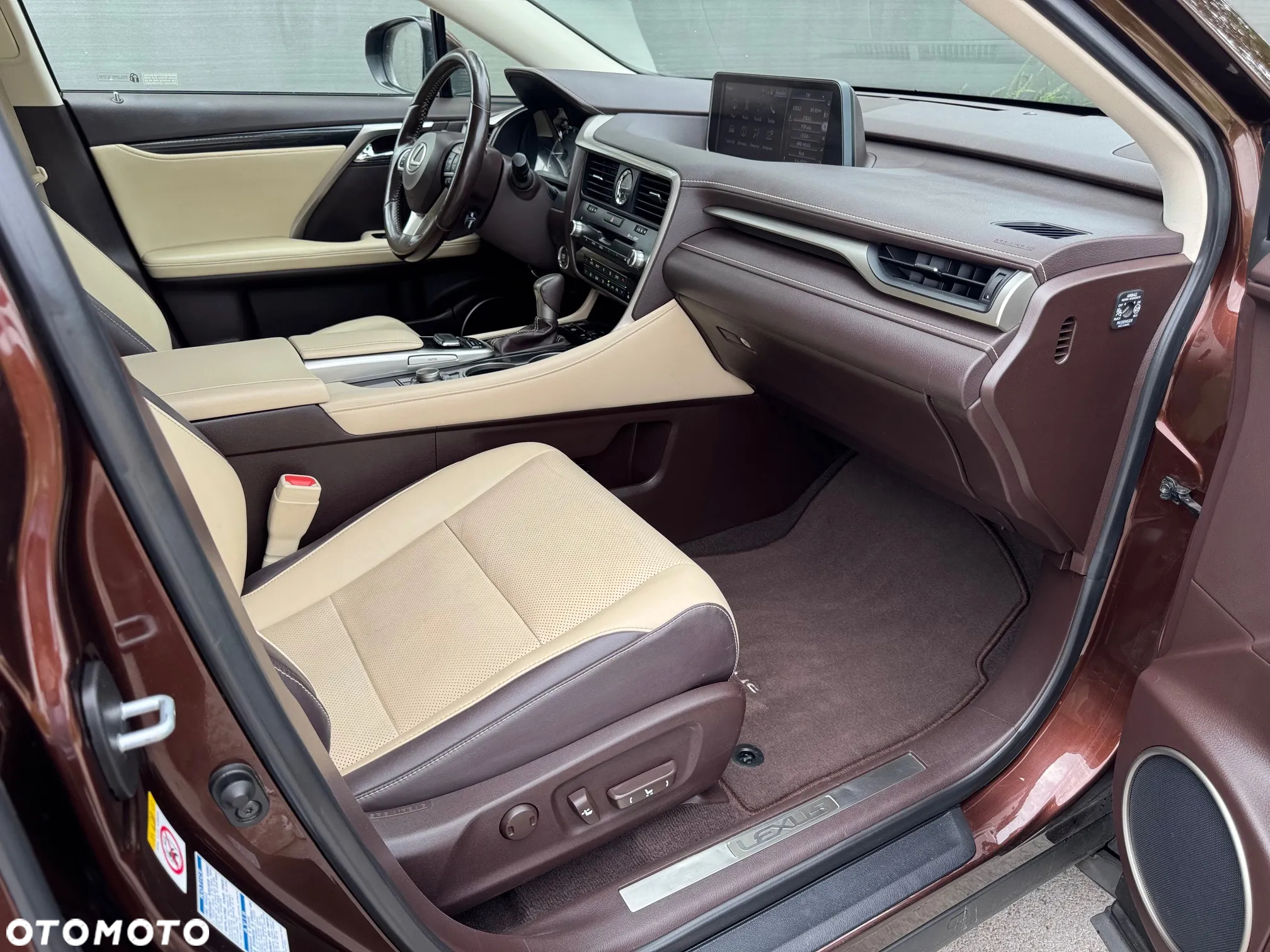 Lexus RX 200t AWD Luxury Line - 38