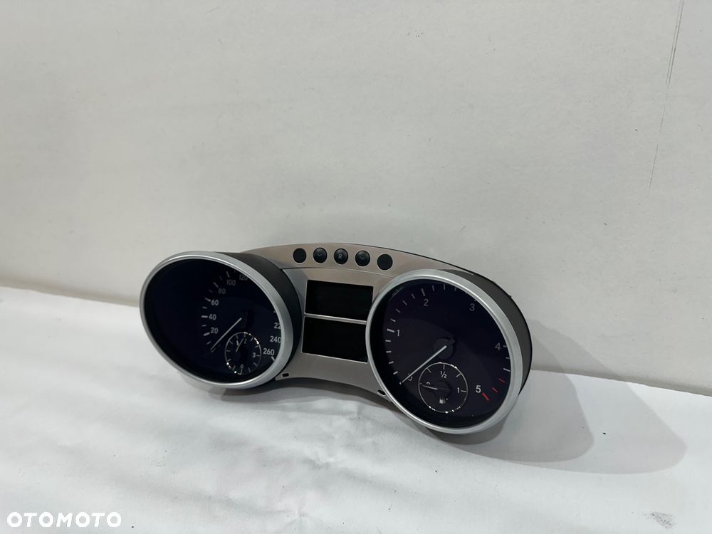 MERCEDES ML W164 LIFT LICZNIK ZEGARY 3.0 DIESEL  A2519003200 EUROPA - 3