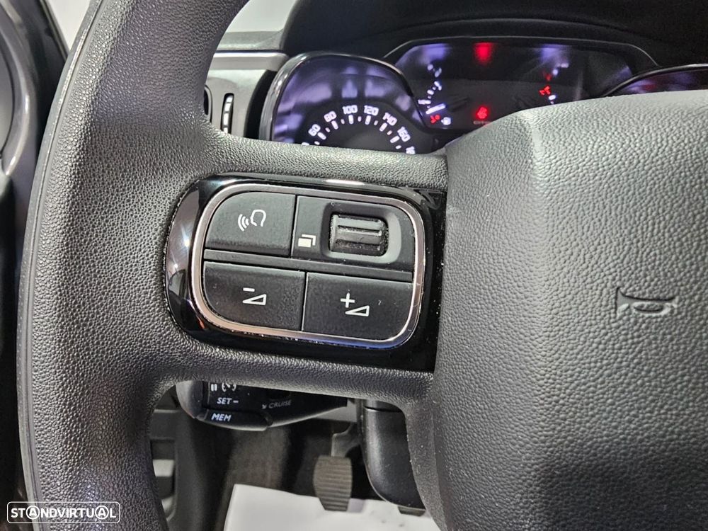 Citroën C3 1.2 PureTech Shine - 16
