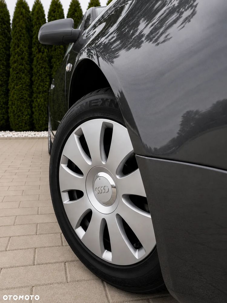 Audi A4 Limousine 2 - 18