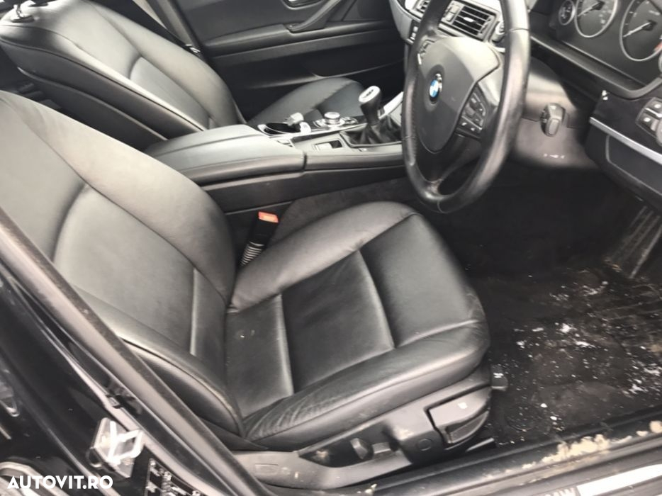 Dezmembram bmw 520 d f10 - 2