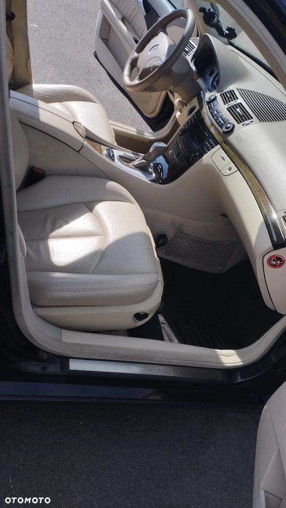 Mercedes-Benz Klasa E - 4