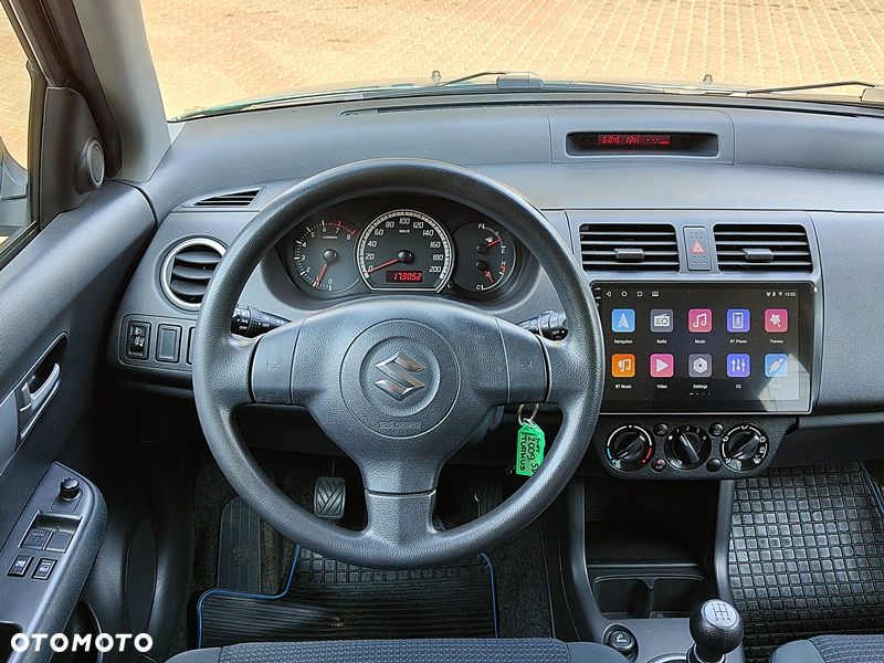 Suzuki Swift 1.3 Comfort+ - 8