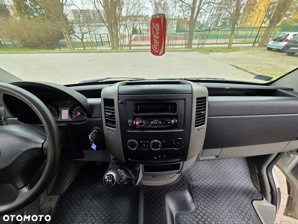 Volkswagen Crafter - 10